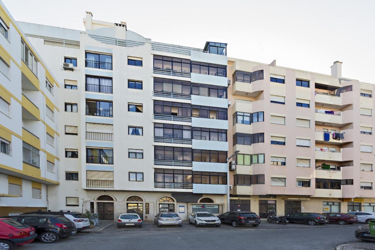 Apartamento Gulbenkian Faro Ngoại thất bức ảnh